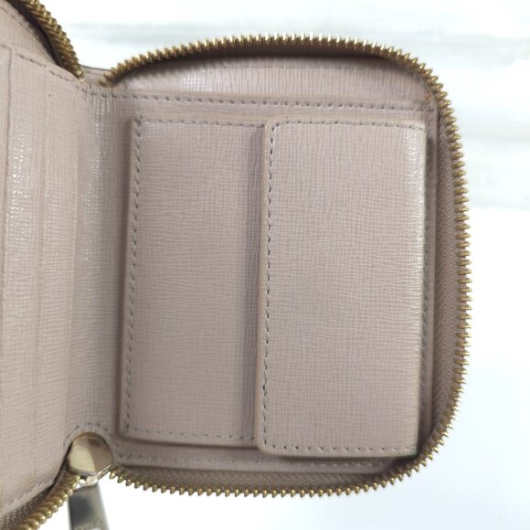 FURLA Designer Genuine Leather ZIP-AROUND Wallet Beige Cream Gold Tone Hardware. - Picture 5 of 16